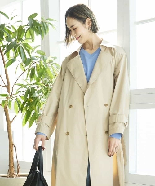 MICHEL KLEIN(ミッシェル・クラン)の「ストレッチソフトロングトレンチコート(トレンチコート・レディース・ネイビー/ライトベージュ・40/38)」の10枚目の写真