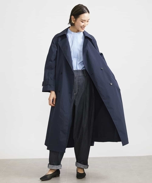 MICHEL KLEIN(ミッシェル・クラン)の「ストレッチソフトロングトレンチコート(トレンチコート・レディース・ネイビー/ライトベージュ・40/38)」の14枚目の写真