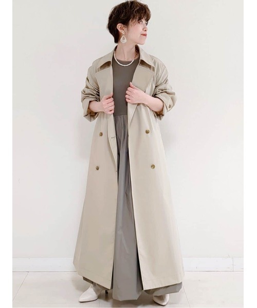 MICHEL KLEIN(ミッシェル・クラン)の「ストレッチソフトロングトレンチコート(トレンチコート・レディース・ネイビー/ライトベージュ・40/38)」の3枚目の写真