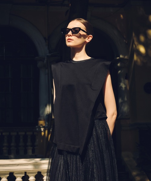 セール】Sophisticated Block-structure Sleeveless T-shirt