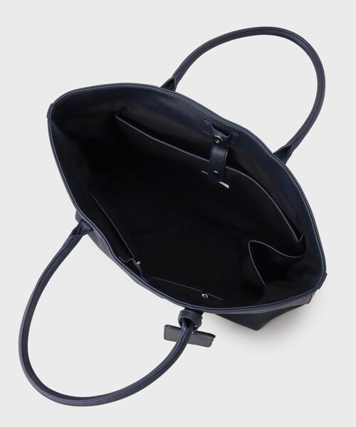 tk.TAKEO KIKUCHI(ティーケータケオキクチ)の「◆レザー調トートバッグ(トートバッグ・メンズ・ブラック系/ブルー系その他/ダークブラウン/ブラック・00)」の20枚目の写真