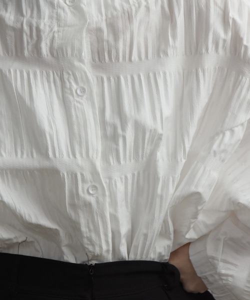 lawgy(ラウジー)の「wrinkle 2way blouse / リンクル2wayブラウス(シャツ/ブラウス・レディース・ホワイト/ブラック・FREE)」の5枚目の写真