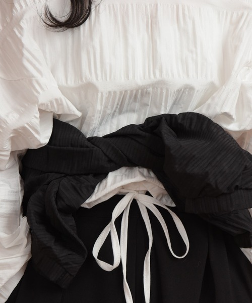 lawgy(ラウジー)の「wrinkle 2way blouse / リンクル2wayブラウス(シャツ/ブラウス・レディース・ホワイト/ブラック・FREE)」の13枚目の写真