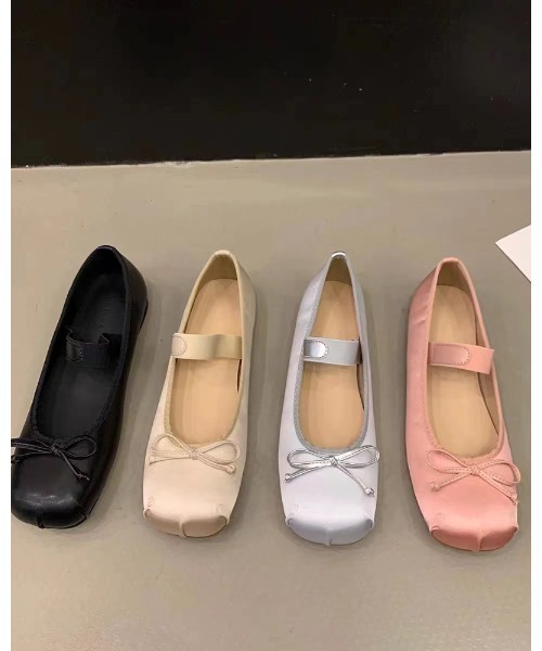 SHEPP（シープ）の「リボン バレエシューズ（パンプス・レディース・アイボリー/ブラック/ピンク/シルバー・40/38/36）」の5枚目の写真