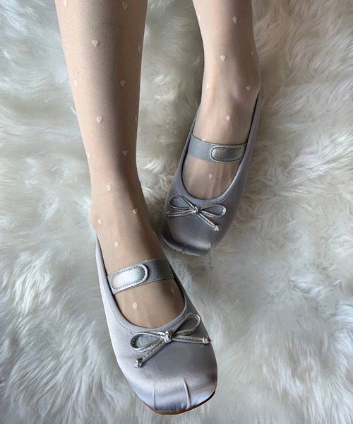 SHEPP（シープ）の「リボン バレエシューズ（パンプス・レディース・アイボリー/ブラック/ピンク/シルバー・40/38/36）」の12枚目の写真