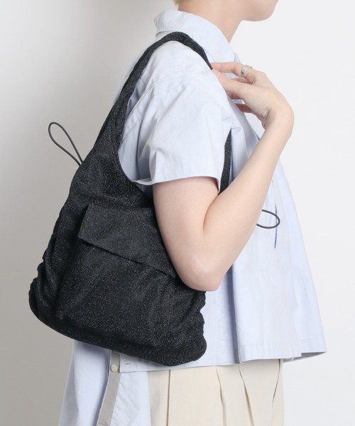 MAISON mou(メゾンムー)の「【recomend selection/セレクト】サイドギャザーワンハンドルバッグ(トートバッグ・レディース・オフホワイト/ブラック・FREE)」の20枚目の写真