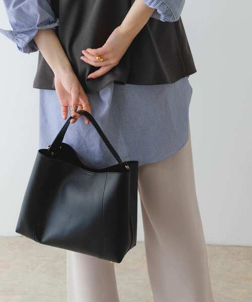 RODE SKO（ロデスコ）の「ワンハンドルトートバッグ（トートバッグ・レディース・オフホワイト/ブラック・ONE）」の21枚目の写真