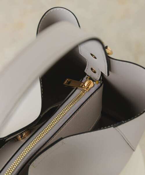 RODE SKO（ロデスコ）の「ワンハンドルトートバッグ（トートバッグ・レディース・オフホワイト/ブラック・ONE）」の12枚目の写真