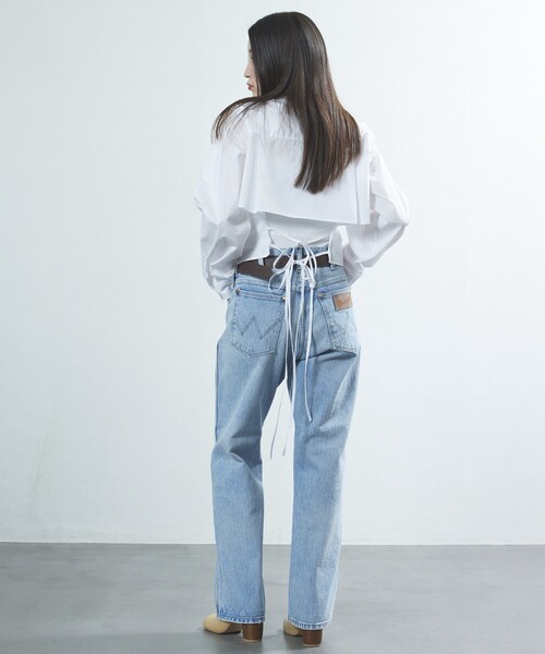 Firsthand（ファーストハンド）の「Firsthand/ファーストハンド バックオープンリボンシャツ / クロップ丈シャツ（シャツ/ブラウス・レディース・その他13/キャメル/ホワイト・ﾌﾘ-）」の8枚目の写真