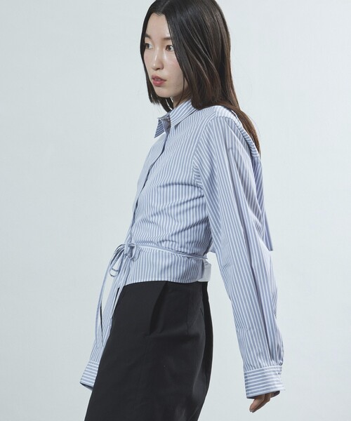 Firsthand（ファーストハンド）の「Firsthand/ファーストハンド バックオープンリボンシャツ / クロップ丈シャツ（シャツ/ブラウス・レディース・その他13/キャメル/ホワイト・ﾌﾘ-）」の22枚目の写真