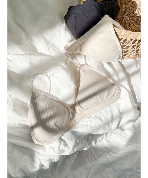 Ungrid（アングリッド）の「テレコブラトップ（チューブトップ・レディース・ブラック/ヘザーグレー/オフホワイト・FREE）」の3枚目の写真