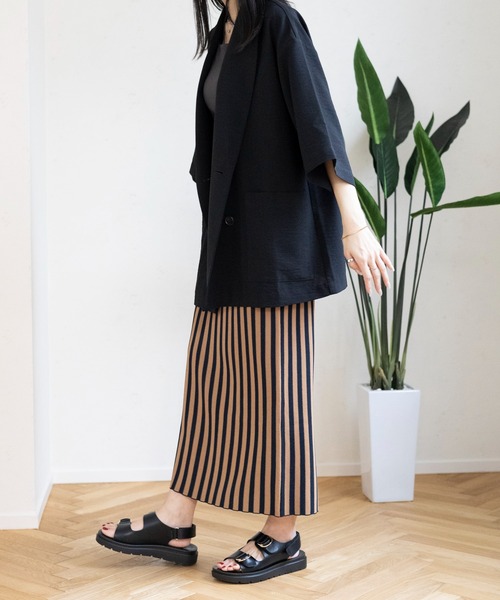 LEPSIM（レプシィム）の「14ゲージアソートニットナロースカート 　987470（スカート・レディース・ブルー/ブラック/ホワイト×ブラック/グリーン系その他/ブラウン系その他/ベージュ・TALL/FREE）」の16枚目の写真