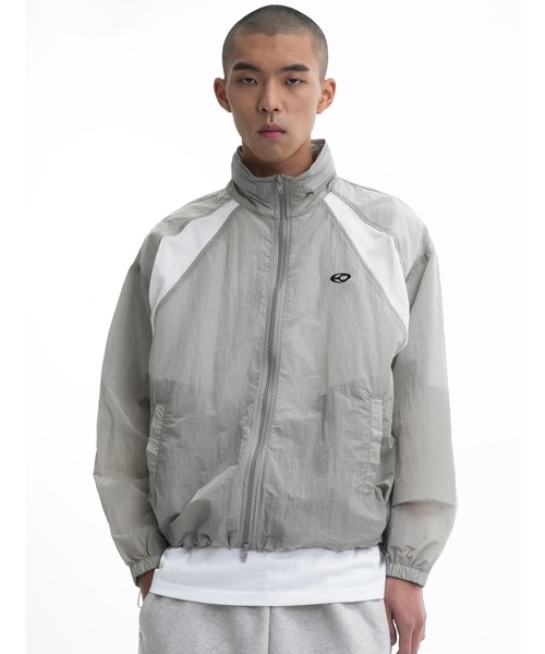 OY（オーワイ）の「『OY/オーワイ』 MESH HOODIE WIND BREAKER JAKCET/ メッシュフーディーウィンドブレーカー ジャケット（その他アウター・メンズ・ホワイト/ブラック/グレー・FREE）」の3枚目の写真