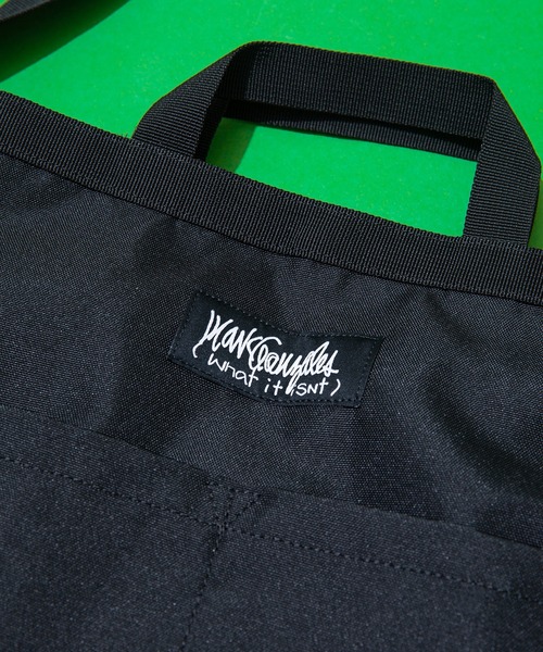 (What it isNt)ART BY MARKGONZALES(ワットイットイズント)の「【(What it isNt) ART BY MARK GONZALES/(ワットイットイズント) アートバイ マークゴンザレス】トートショルダー(トートバッグ・メンズ・レッド/ベージュ/ブラック/ダークベージュ・FREE)」の8枚目の写真
