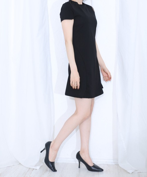 DEMETER(デメテル)の「9.0cmヒール ポインテッドトゥ パンプス(パンプス・レディース・ブラック/ブラック系その他/ホワイト/ブラック系その他2・21.5cm/22.0cm/23.0cm/24.0cm/24.5cm/25.0cm/22.5cm/23.5cm/25.5cm)」の13枚目の写真