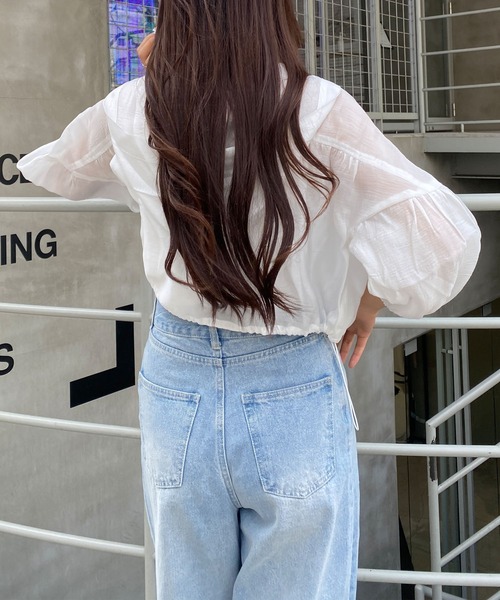 INGNI（イング）の「7分袖クロップドシアーマウンテンパーカー（マウンテンパーカー・レディース・アイボリー/ブラック/サックスブルー・M）」の8枚目の写真