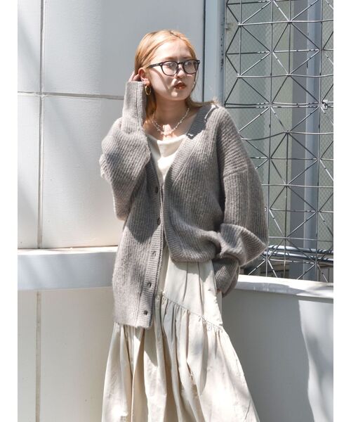 Ungrid（アングリッド）の「ミドル丈ニットカーデ（カーディガン/ボレロ・レディース・ピンク/ヘザーグレー/アイボリー・FREE）」の8枚目の写真