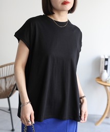 バックフリルTシャツ