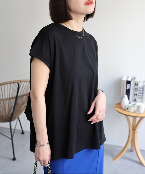 ap retro(アプレトロ)の「バックフリルTシャツ(Tシャツ/カットソー・レディース・オフホワイト/ブラック/ピンク・MEDIUM)」の18枚目の写真
