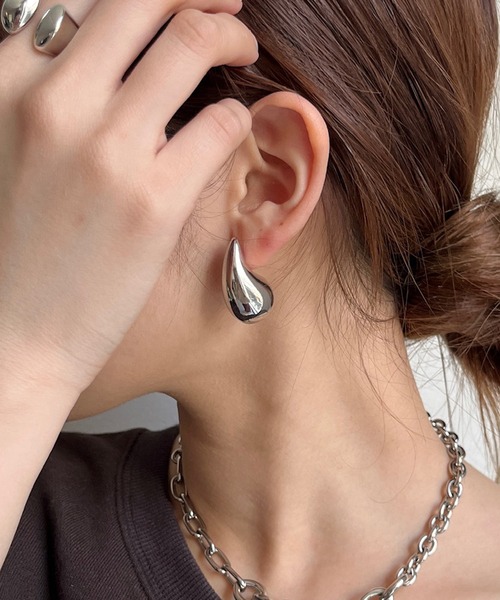 DouDou（ドゥドゥ）の「メタルドロップピアス（ピアス（両耳用）・レディース・ゴールド/シルバー・FREE）」の5枚目の写真