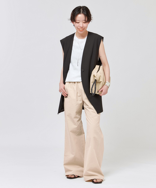 AP STUDIO（エーピーストゥディオ）の「プレーンノースリーブティ（Tシャツ/カットソー・レディース・ホワイト/ブラック・FREE）」の17枚目の写真