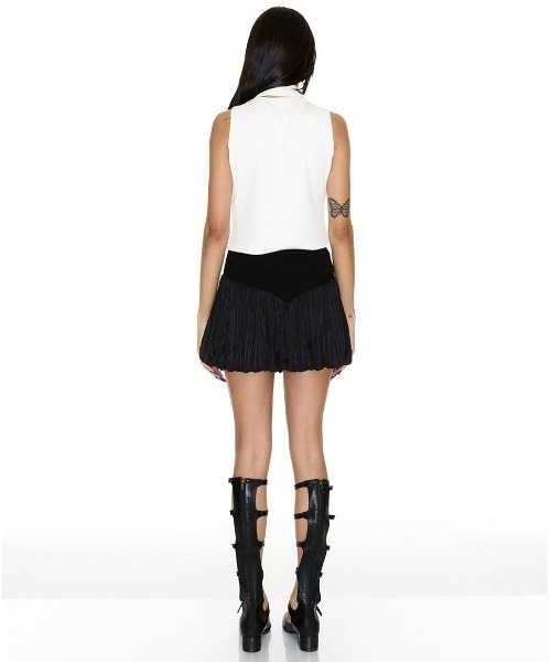 SETSETSET(セットセットセット)の「【SETSETSET】SLEEVELESS TIE NECK / 【セットセットセット】タイタンクトップ(タンクトップ・レディース・ブラウン/アイボリー・ONE SIZE)」の7枚目の写真
