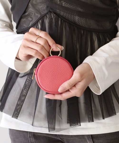 mieno（ミエノ）の「[mieno] spira 本革レザー ミニポーチ コインケース（コインケース・レディース・ブラック/ライトベージュ/ピンク/キャメル/ターコイズブルー/イエロー/ミント/ベビーピンク/グレー・FREE）」の22枚目の写真