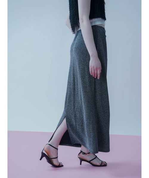 :ETHROF(イーサオブ)の「GLITTER KNIT SKIRT(スカート・レディース・シルバー・MEDIUM)」の5枚目の写真
