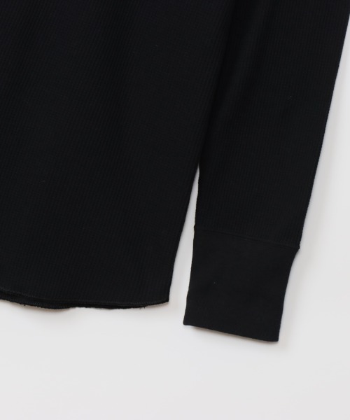 HANES(ヘインズ)の「【HANES/ヘインズ】クルーネック ワッフル(Tシャツ/カットソー・レディース・ブラック/オフホワイト・FREE)」の6枚目の写真