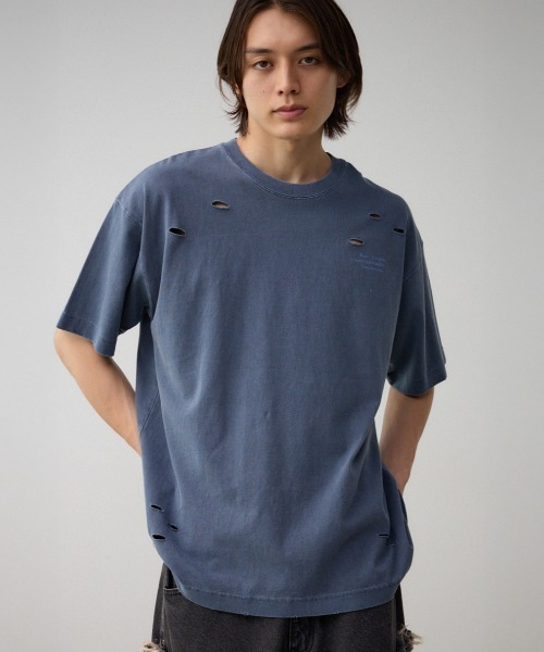 AZUL by moussy（アズールバイマウジー）の「ピグメントダメージTシャツ（Tシャツ/カットソー・メンズ・レッド/ブラック/オフホワイト/ブルー・FREE）」の4枚目の写真