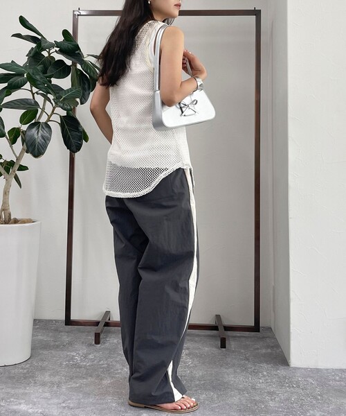 fredy emue（フレディエミュ）の「メッシュチュニックタンクトップ（タンクトップ・レディース・アイボリー/ブラック/ベージュ・38）」の8枚目の写真