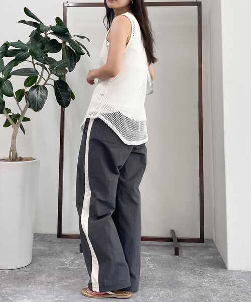 fredy emue（フレディエミュ）の「メッシュチュニックタンクトップ（タンクトップ・レディース・アイボリー/ブラック/ベージュ・38）」の7枚目の写真