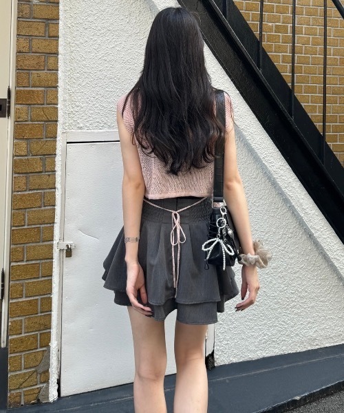 nemne store(ネンネストア)の「《Delfy》バックリボンニットベスト(ベスト・レディース・ベージュ/チャコール/ピンク/ブラウン・フリー)」の13枚目の写真