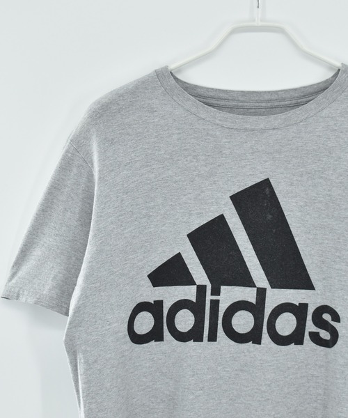adidas(アディダス)の「【ヴィンテージ古着】adidas パフォーマンスロゴ プリントTシャツ(Tシャツ/カットソー・メンズ・グレー・MEDIUM)」の3枚目の写真