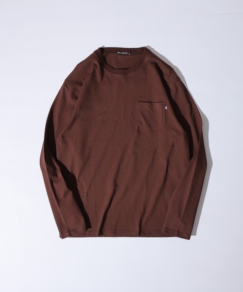 FUNALIVE(ファンアライブ)の「US cotton pockets long sleeve Tee / USコットン ポケット付きロングTシャツ(Tシャツ/カットソー・メンズ・ベージュ/ネイビー/チャコール/グリーン/オフホワイト/杢グレー/ブルー/ブラック/ブラウン系1/ピンク/ベージュ系1/ネイビー系1/ブラック系1/ブラウン・M/L/XL)」の6枚目の写真