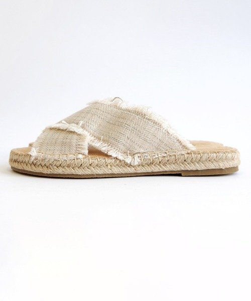 Minnetonka(ミネトンカ)の「MINNETONKA(ミネトンカ) / クロスベルト フラットサンダル PEPPER(サンダル・レディース・ブラック/タン/インディゴブルー・5/6/7/8/9)」の10枚目の写真