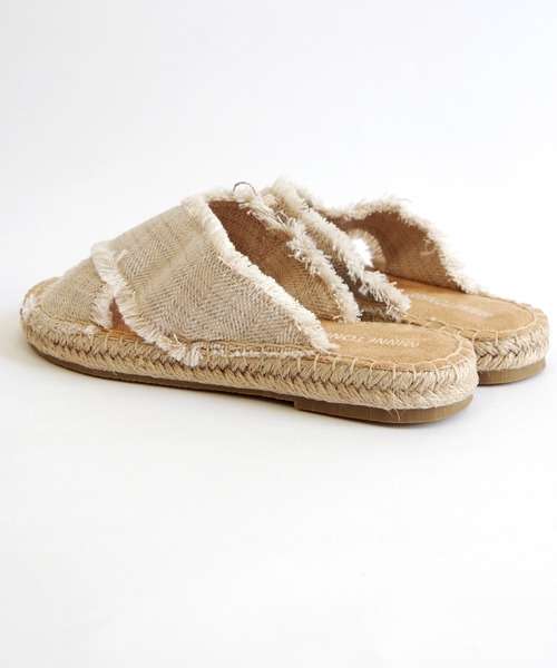 Minnetonka(ミネトンカ)の「MINNETONKA(ミネトンカ) / クロスベルト フラットサンダル PEPPER(サンダル・レディース・ブラック/タン/インディゴブルー・5/6/7/8/9)」の13枚目の写真