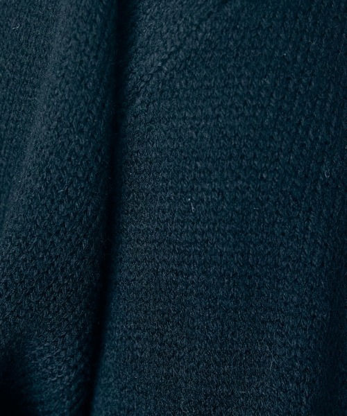 marun（マルン）の「＜大きいサイズ＞ ニットアームボレロ marun（カーディガン/ボレロ・レディース・ブラック/杢グレー・3L/LL/L/5L/4L）」の4枚目の写真