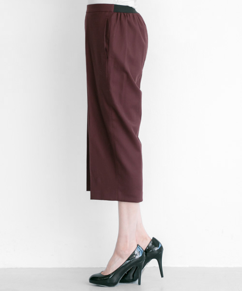 URBAN RESEARCH（アーバンリサーチ）の「UR 後ろゴムフラノクロップドパンツ（その他パンツ・レディース・ライトグレー/バーガンディー・36/38）」の7枚目の写真