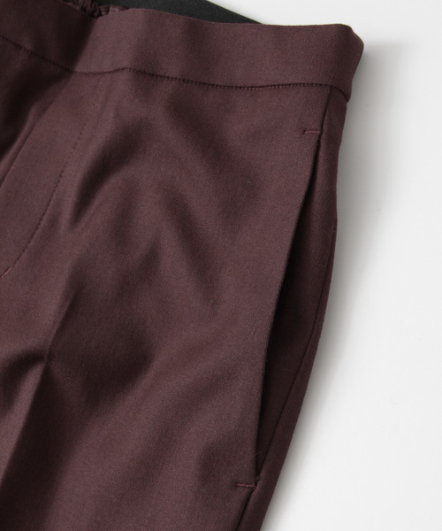 URBAN RESEARCH（アーバンリサーチ）の「UR 後ろゴムフラノクロップドパンツ（その他パンツ・レディース・ライトグレー/バーガンディー・36/38）」の10枚目の写真