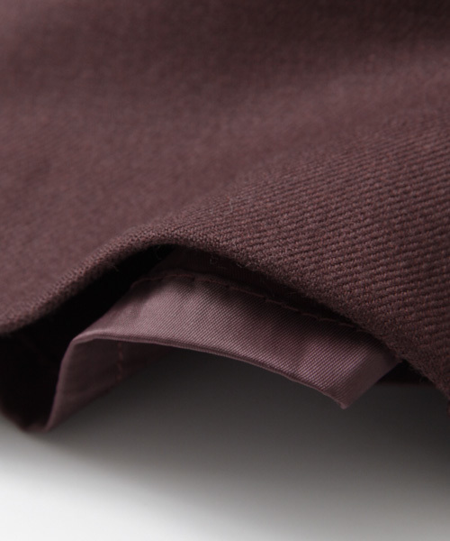 URBAN RESEARCH（アーバンリサーチ）の「UR 後ろゴムフラノクロップドパンツ（その他パンツ・レディース・ライトグレー/バーガンディー・36/38）」の3枚目の写真