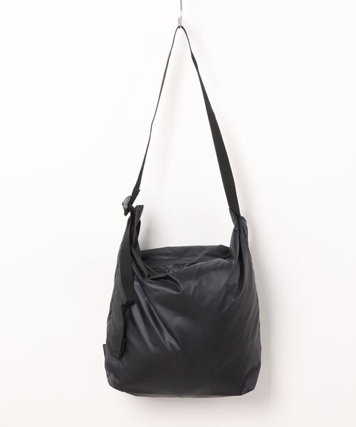 Gramicci(グラミチ)の「/ GRAMICCI /MICRO RIPSTOP SIDE BAG(ショルダーバッグ・レディース・オリーブ/アイボリー/ダークベージュ/ダークネイビー・FREE)」の10枚目の写真