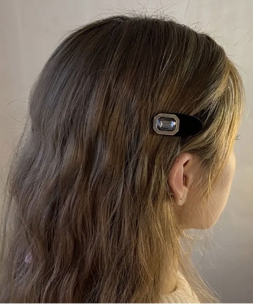 パール付き黒色ヘアピン セール】パール付きベロアヘアピン（ヘアピン）｜cuorequal（クオレ