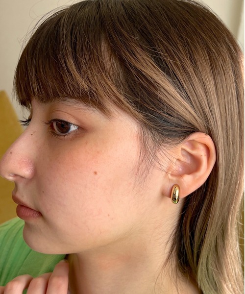 ciite' surgical stainless(シーテサージカルステンレス)の「【 金属アレルギー対応 】 メタル ぷっくり クリップイヤリング サージカルステンレス (両耳用) <付けやすさ改善◎>(イヤリング・レディース・ゴールド/シルバー/ピンクゴールド・FREE)」の6枚目の写真