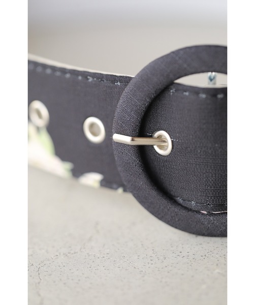 cawaii(カワイイ)の「(黒)ハリ感ベールの花集めミディアムワンピース(インナー・ベルト付き)(ワンピース・レディース・ブラック・S~M/L~LL)」の17枚目の写真