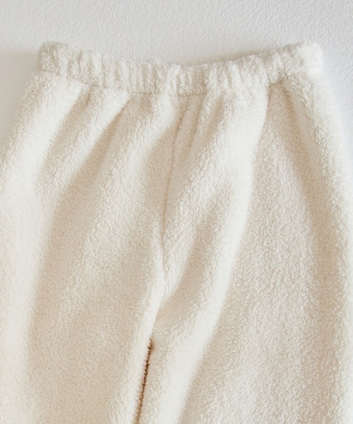 Lace Ladies（レースレディース）の「フロントボタン パイピング風 配色 ふわもこ ルームウエア（ルームウェア/パジャマ・レディース・アイボリー/ブルー・FREE）」の21枚目の写真