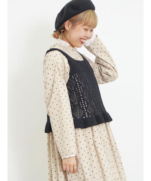 Samansa Mos2（サマンサ モスモス）の「透かし編みモールニットビスチェ（ベスト・レディース・ブラック/モカ/キナリ・F）」の11枚目の写真