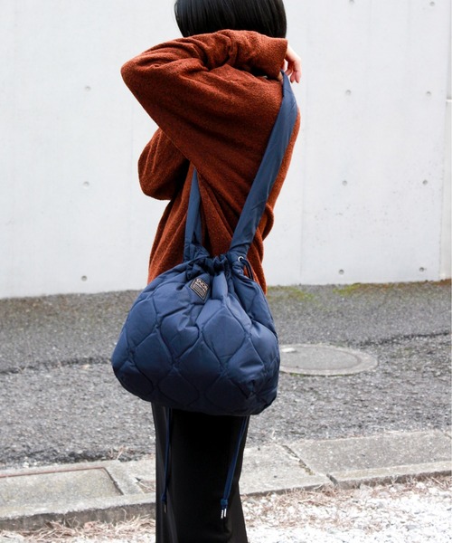 TAION（タイオン）の「TAION / タイオン MILITARY DOWN SHOULDER BAG ミリタリー ダウンショルダーバッグ(TAION-SB01ML-1)（ショルダーバッグ・メンズ・ブラック/オリーブ/ダークネイビー/モカ・ONE SIZE）」の4枚目の写真