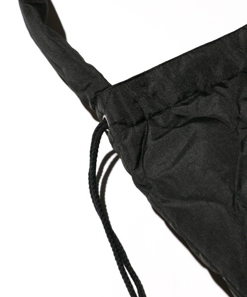 TAION（タイオン）の「TAION / タイオン MILITARY DOWN SHOULDER BAG ミリタリー ダウンショルダーバッグ(TAION-SB01ML-1)（ショルダーバッグ・メンズ・ブラック/オリーブ/ダークネイビー/モカ・ONE SIZE）」の9枚目の写真