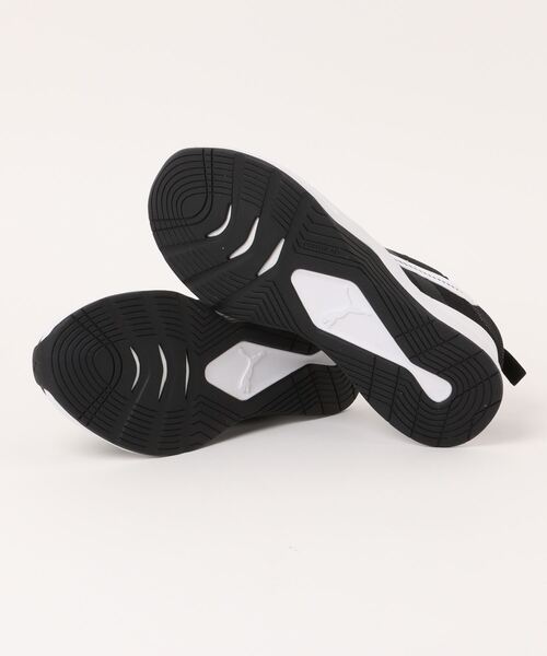 PUMA(プーマ)の「PUMA プーマ ユニセックス プロスペクト トレーニングシューズ(スニーカー・メンズ・ブラック×ホワイト/プラム・27.0cm/25.0cm/24.5cm/26.0cm/25.5cm/26.5cm/24.0cm/28.5cm/28.0cm/27.5cm/22.5cm/23.5cm/29.0cm)」の4枚目の写真